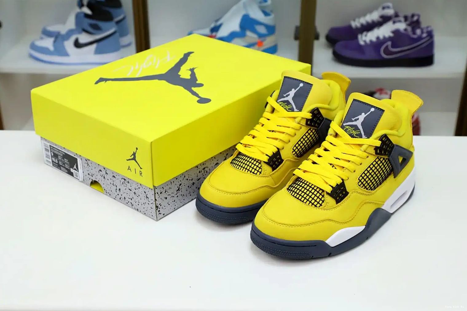 Kimikick 2021 AIR 'LIGHTNING' JORDAN JORDAN RETRO 4 AIR 0806